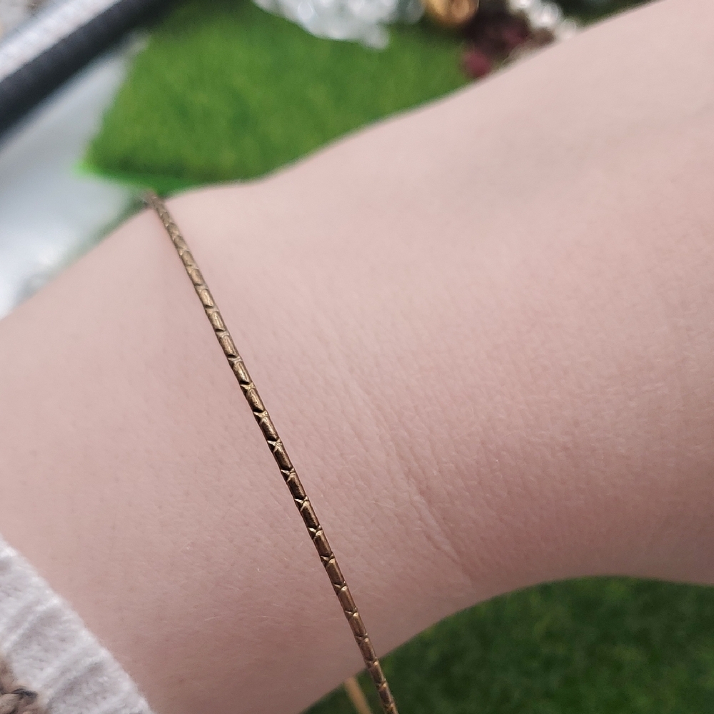 Dainty Thin Slider X Bracelet B3017